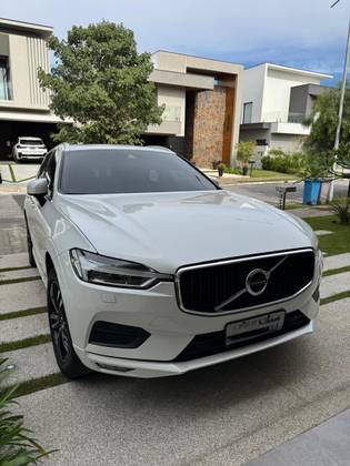 VOLVO XC60 2.0 T5 GASOLINA MOMENTUM AWD GEARTRONIC VOLVO XC60 2.0 T5 GASOLINA MOMENTUM AWD GEARTRONIC
